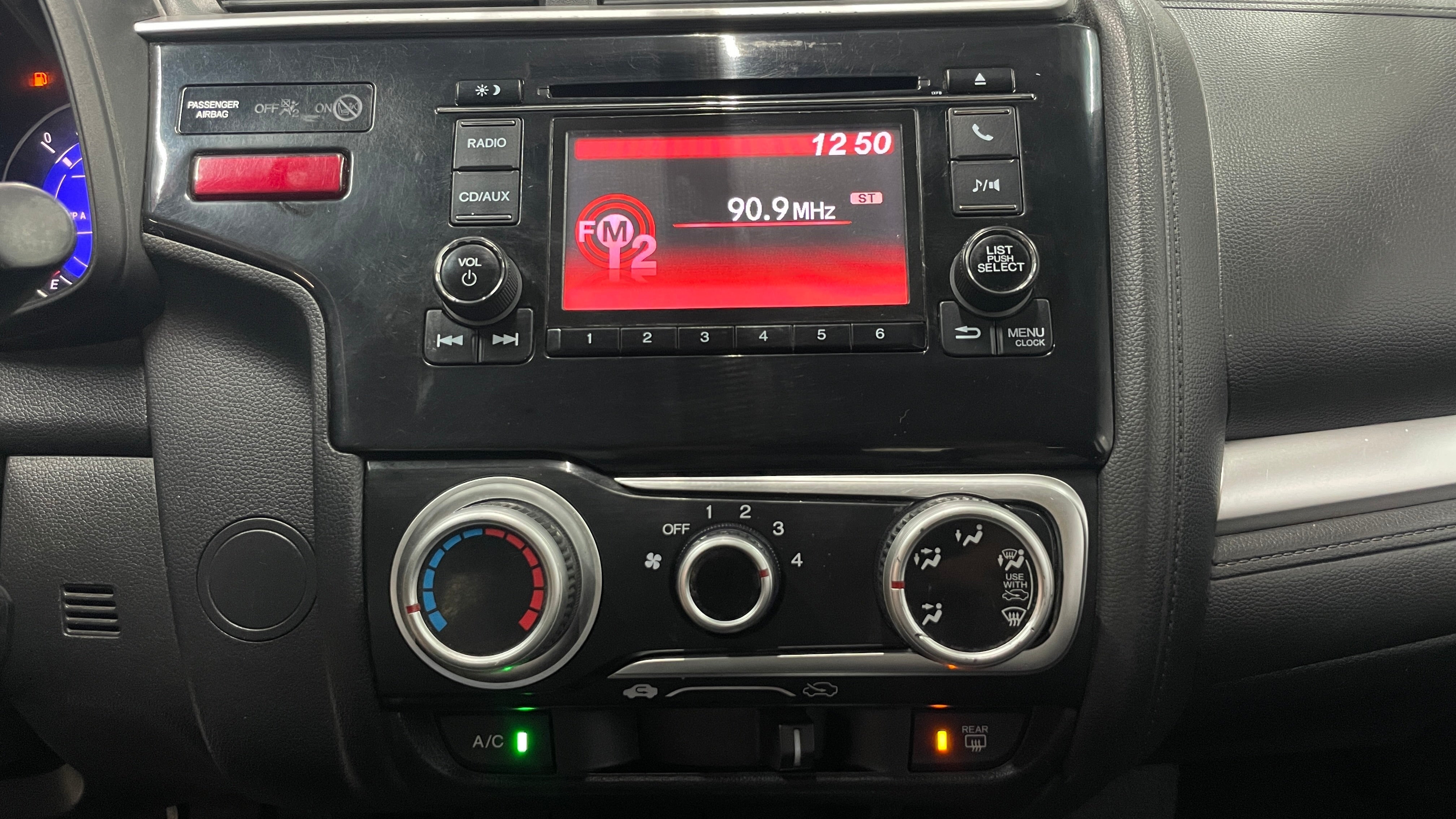 2017 Honda Fit HIT L4 1.5L 130 CP 5 PUERTAS AUT BA AA