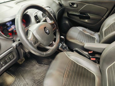 2018 Renault Captur ICONIC L4 2.0L 133 CP 5 PUERTAS AUT PIEL BA AA