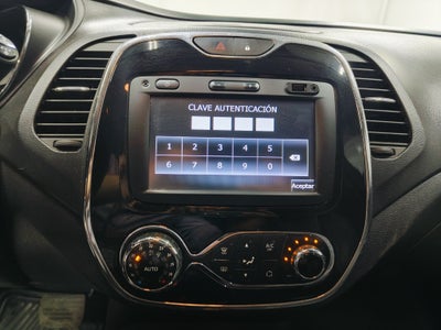 2018 Renault Captur ICONIC L4 2.0L 133 CP 5 PUERTAS AUT PIEL BA AA