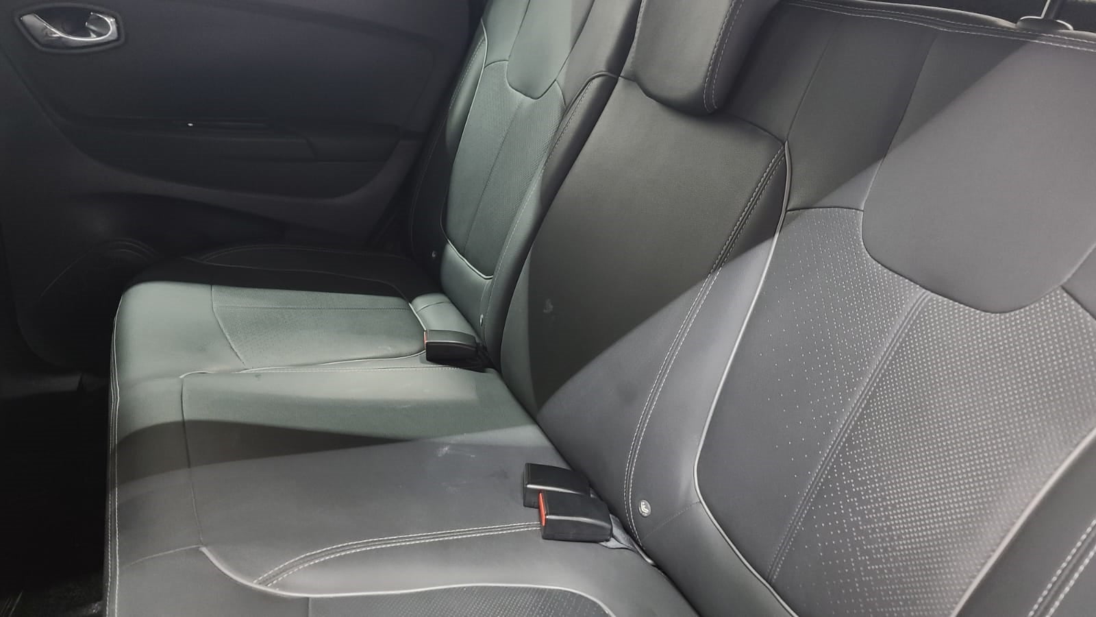 2020 Renault Captur BOSE L4 2.0L 133 CP 5 PUERTAS AUT PIEL BA AA