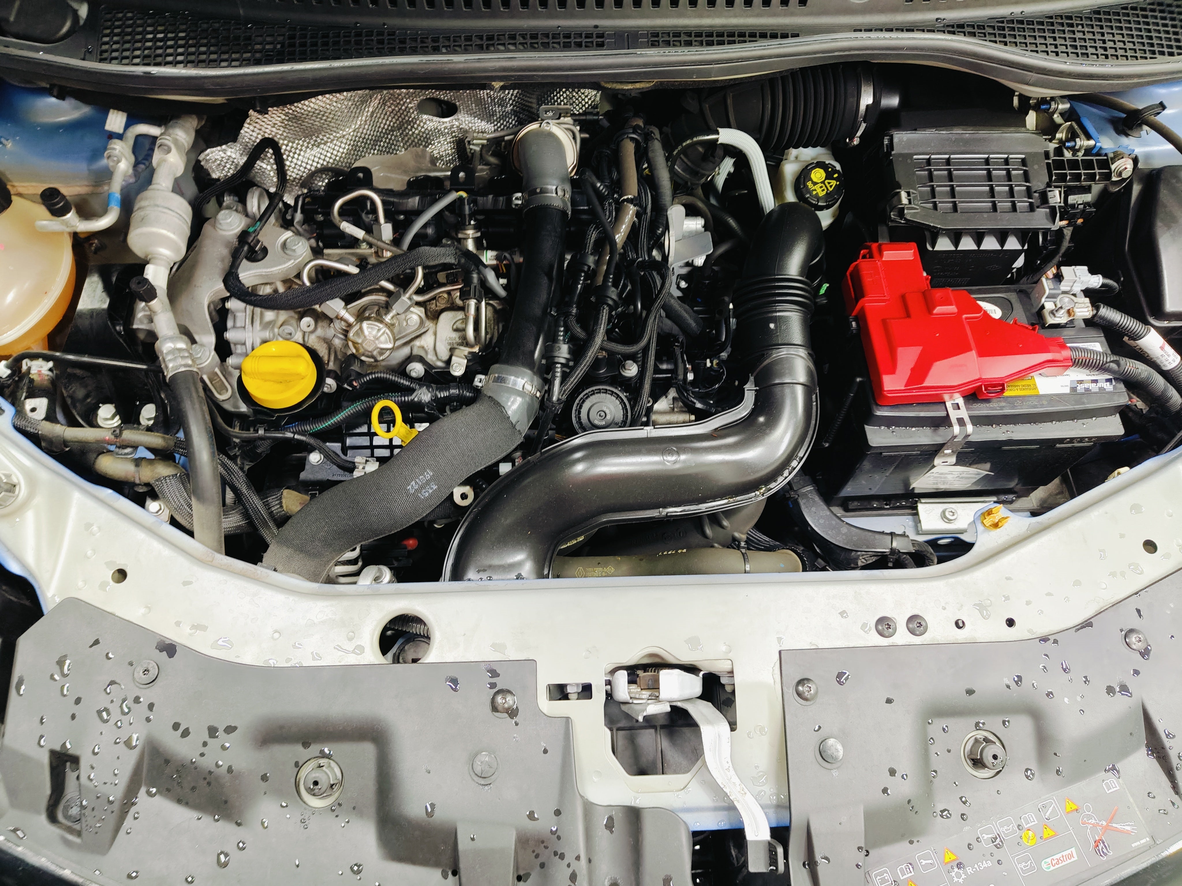 2022 Renault Captur ICONIC, L4, 1.3T, 154 CP, 5 PUERTAS, AUT, BA, AA