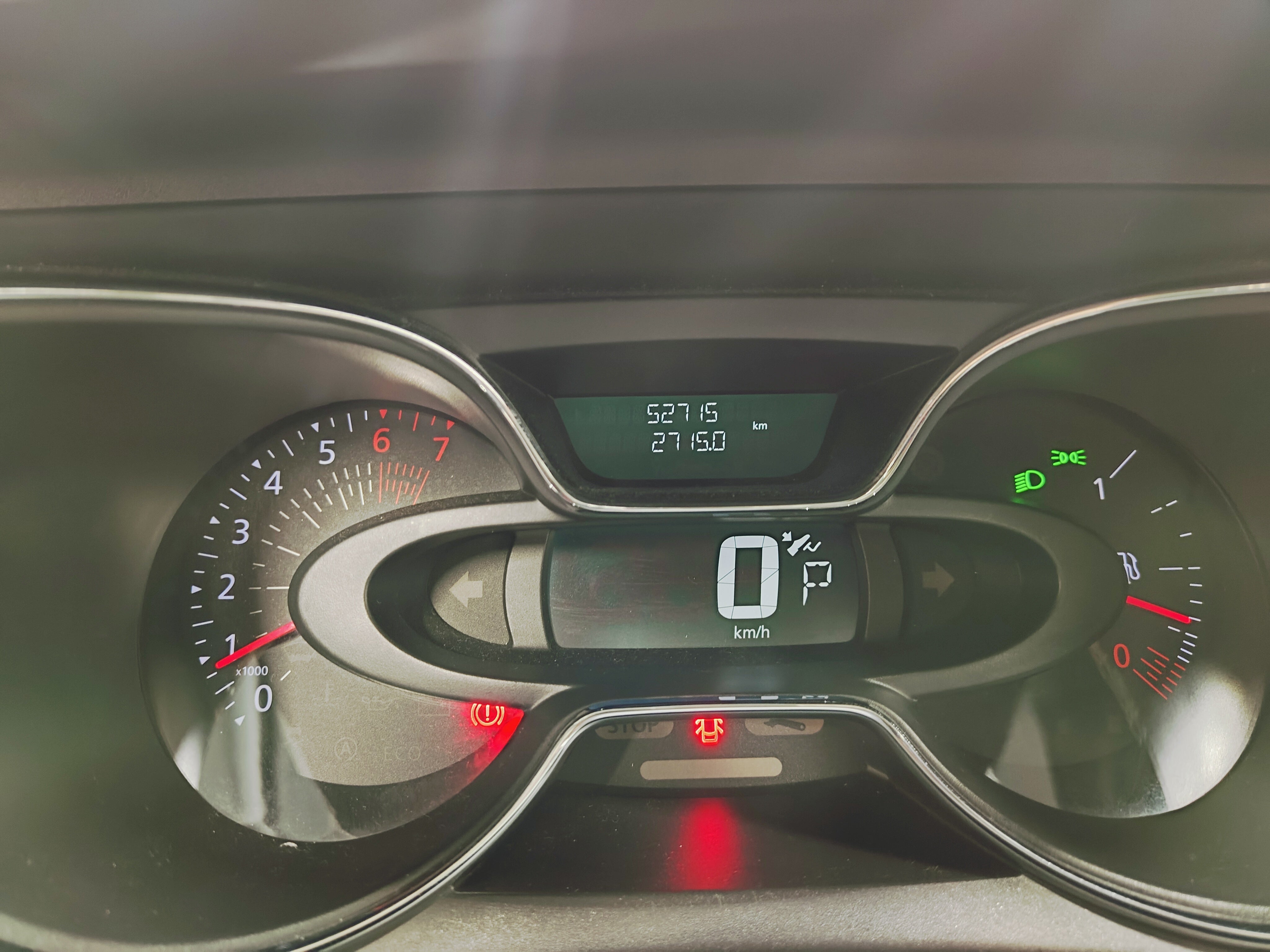 2022 Renault Captur ICONIC, L4, 1.3T, 154 CP, 5 PUERTAS, AUT, BA, AA