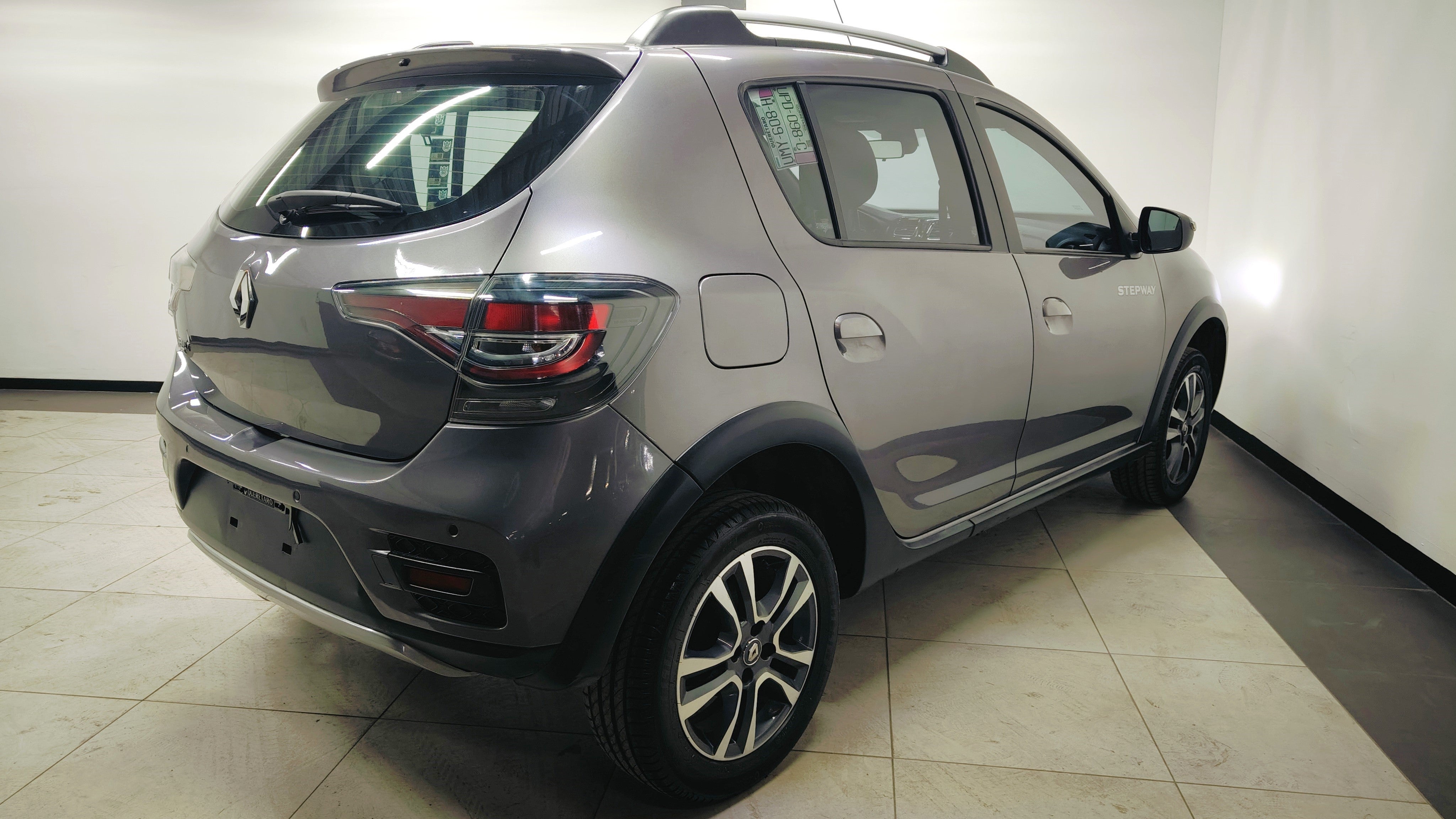 2021 Renault Stepway INTENS L4 1.6L 110 CP 5 PUERTAS STD BA AA