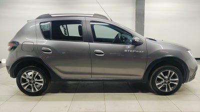 2021 Renault Stepway INTENS L4 1.6L 110 CP 5 PUERTAS STD BA AA