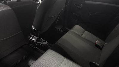 2018 Renault Duster ZEN L4 2.0L 133 CP 5 PUERTAS STD BA AA