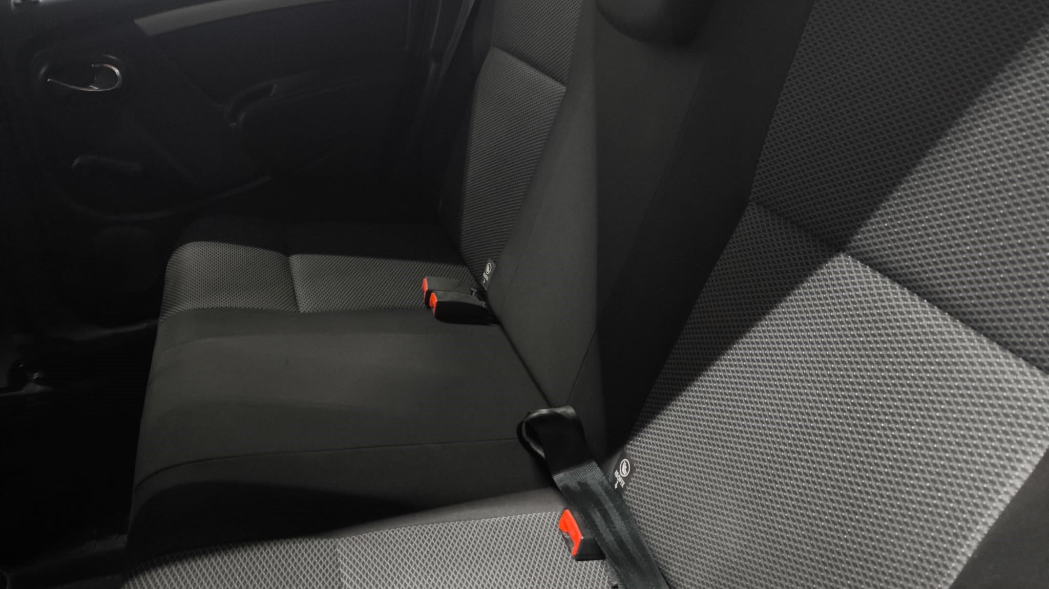 2018 Renault Duster ZEN L4 2.0L 133 CP 5 PUERTAS STD BA AA