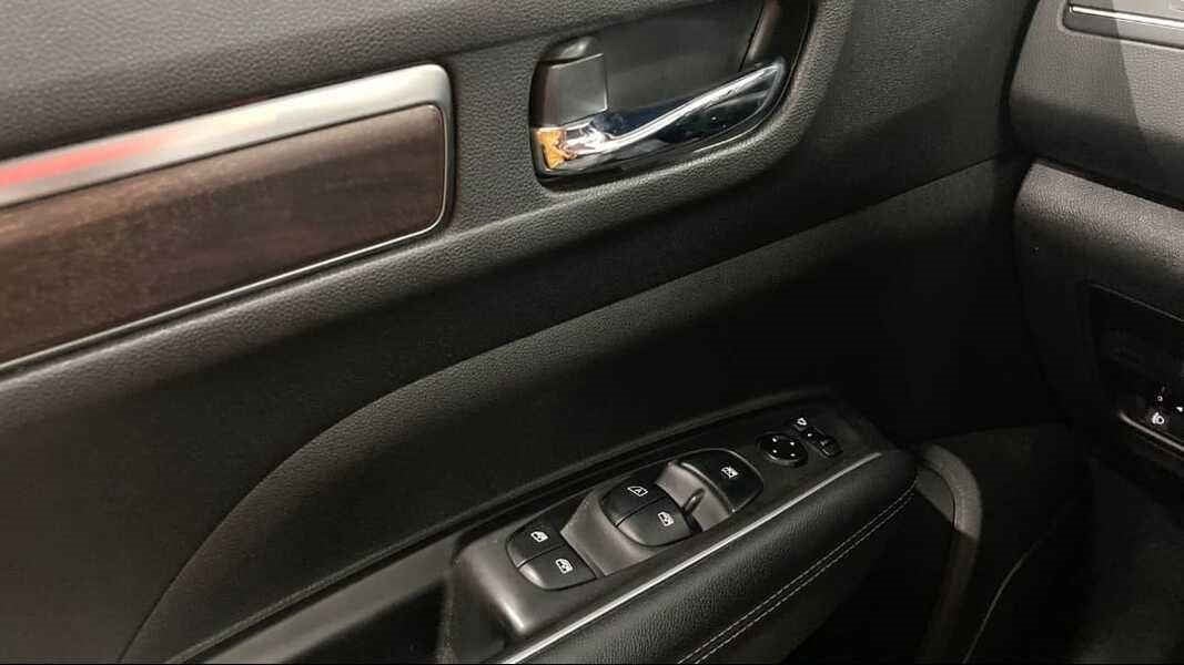 2017 Renault Koleos BOSE L4 2.5L 171 CP 5 PUERTAS AUT PIEL BA AA