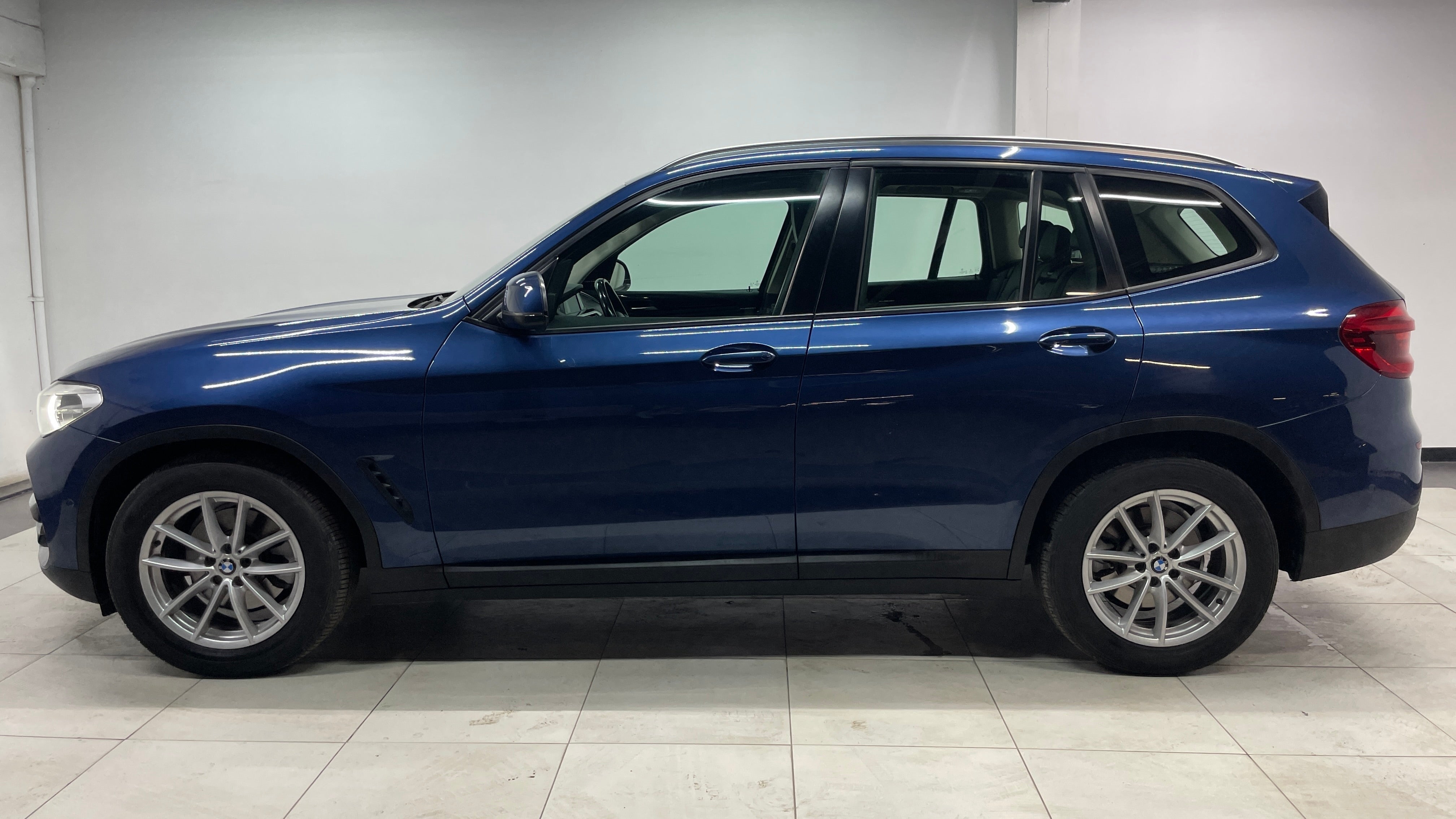 2019 BMW X3 sDRIVE 20iA EXECUTIVE, L4, 2.0T, 184 CP, 5 PUERTAS, AUT